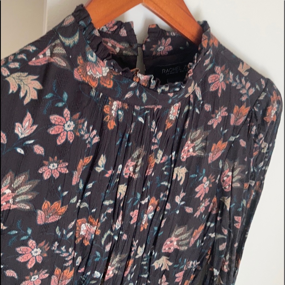 Rachel Zoe. Size 2, fits like a 4. Great with tall boots. Worn once.